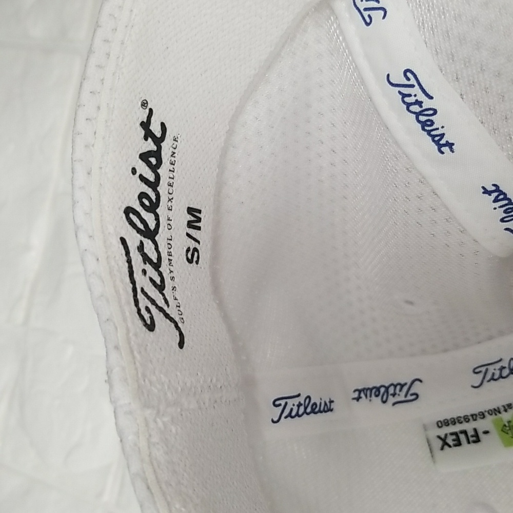 Titleist White Golf Hat with Blue Logo Footjoy Pro V1 - Picture 7 of 8